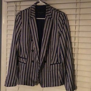 Striped Blazer 👗